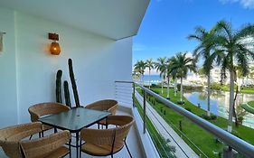 Estudio acogedor con vista al mar